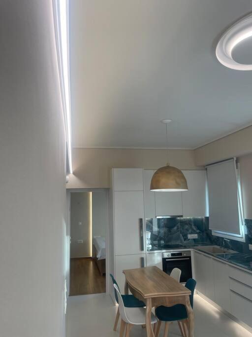 A-14 Light & Patio, New 2023! Next 2 Goulandris Museum! Pls Check Extra Fees For 2nd Appartement *