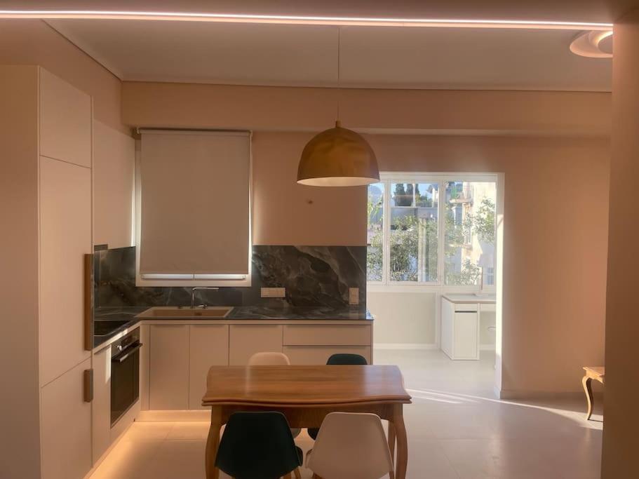 A-14 Light & Patio, New 2023! Next 2 Goulandris Museum! Pls Check Extra Fees For 2nd * Athens